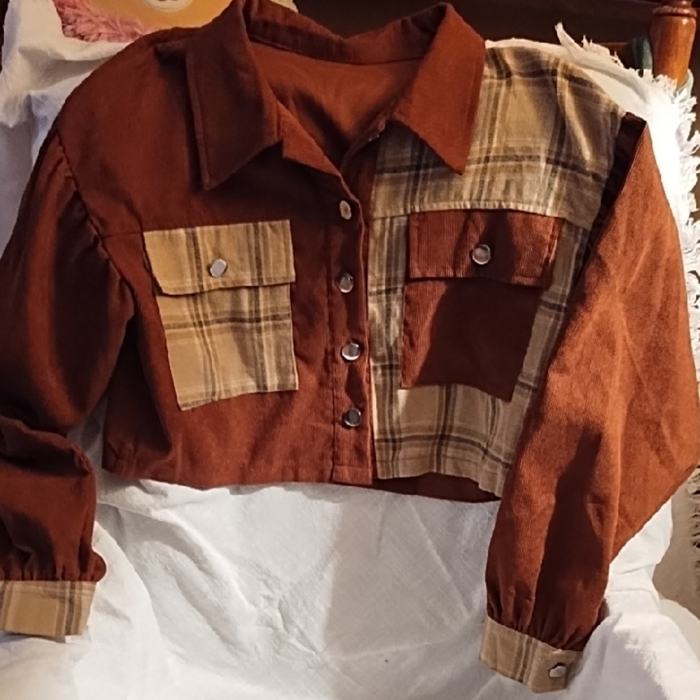 Cropped Corduroy Shirt 🆕